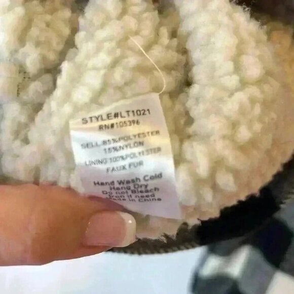 C'EST TOI BUFFALO CHECK PLAID BLACK WHITE JACKET WITH SHERPA LINING SIZE‎ MEDIUM - Picture 8 of 8